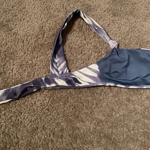 Aerie Blue and White Tie Die Bikini Top - Picture 5 of 6